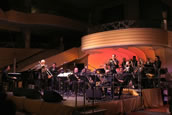 Unser Bild zeigt Slide Hampton und die Dizzy Gillespie All Star Big Band im Festsaal des Hotel Bayerischer Hof. 