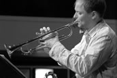 Zu Gast im Studio 2: Stephan Meinberg (Trompete, Horn) und seine Band Vitamine. Foto: Ssirus W. Pakzad