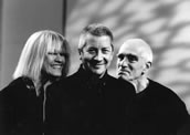 Entschmeicheln die Harmonie: Carla Bley mit Andy Sheppard (Mitte) und Steve Swallow. Foto: Ssirus W. Pakazd