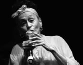 Lebende Legende mit viel Power: Omara Portuondo. Foto: Robert Pfiffer